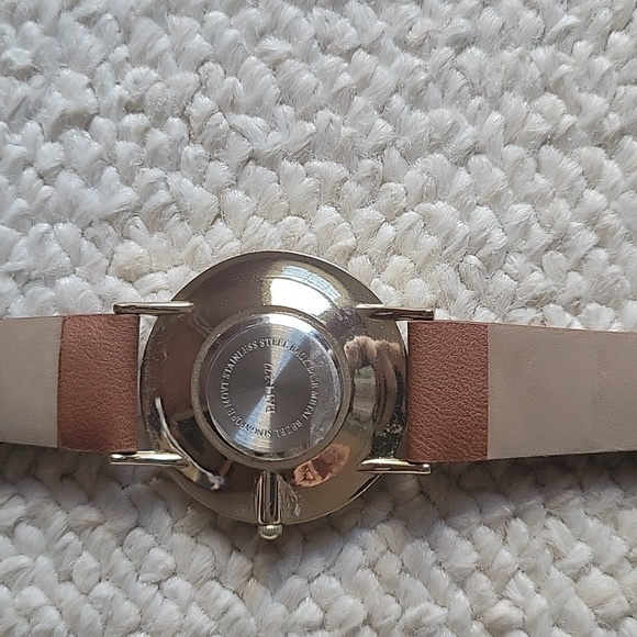 Watch - Picture 6 of 8